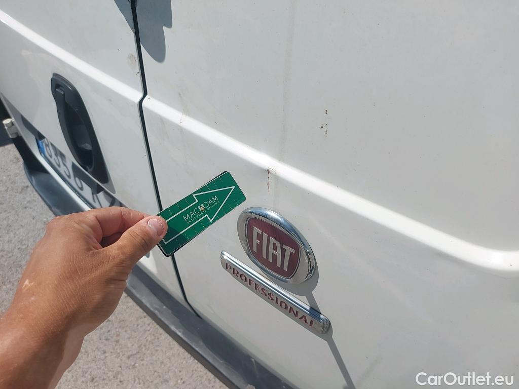  Fiat  Fiorino FIAT  / 2016 / 3P / furgón derivado de turismo Cargo Base 1.3 Mjet 59kW (80CV) E6 #7