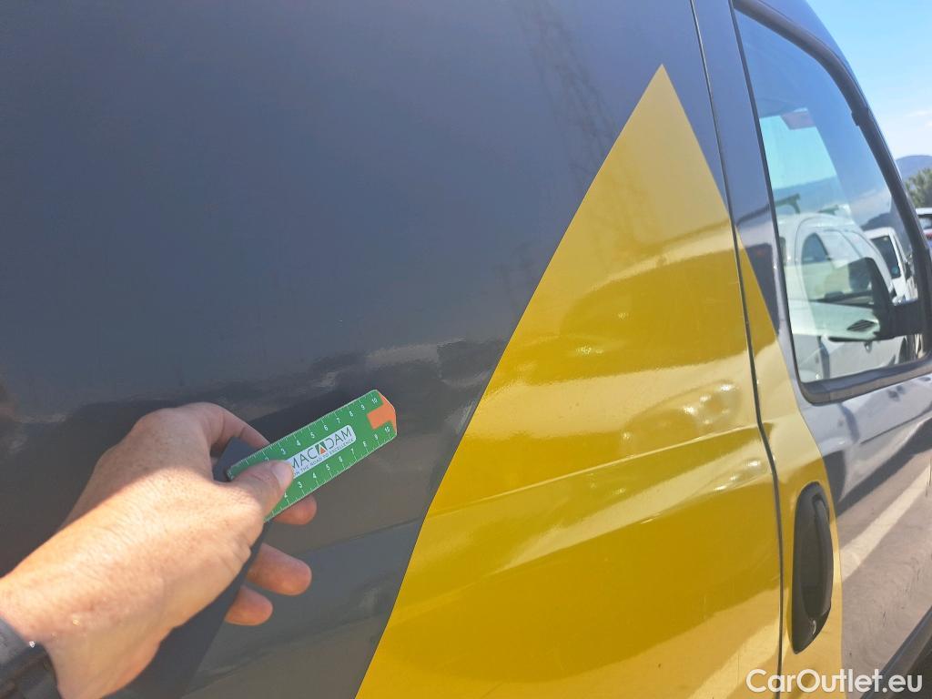  Fiat  Doblo FIAT Doblò Cargo/2015/3P/furgón derivado de turismo Cargo Base Plus 1.3 Mjet 59kW (80CV) #7