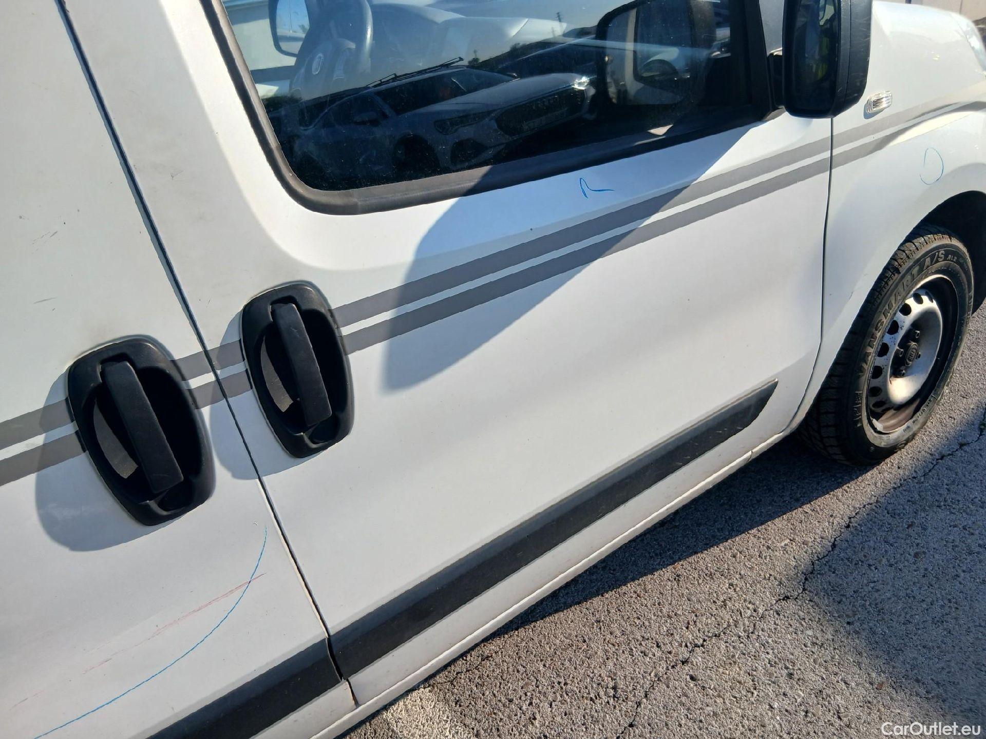  Fiat  Fiorino FIAT  / 2016 / 4P / furgón derivado de turismo Cargo Base N1 1.3 MJet 59 kW (80 CV) #30