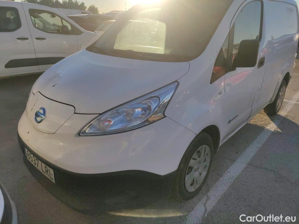  Nissan  NV200 NISSAN e- / 2009 / 4P / furgón Furgón 4p 40 kWh PROFESIONAL #17