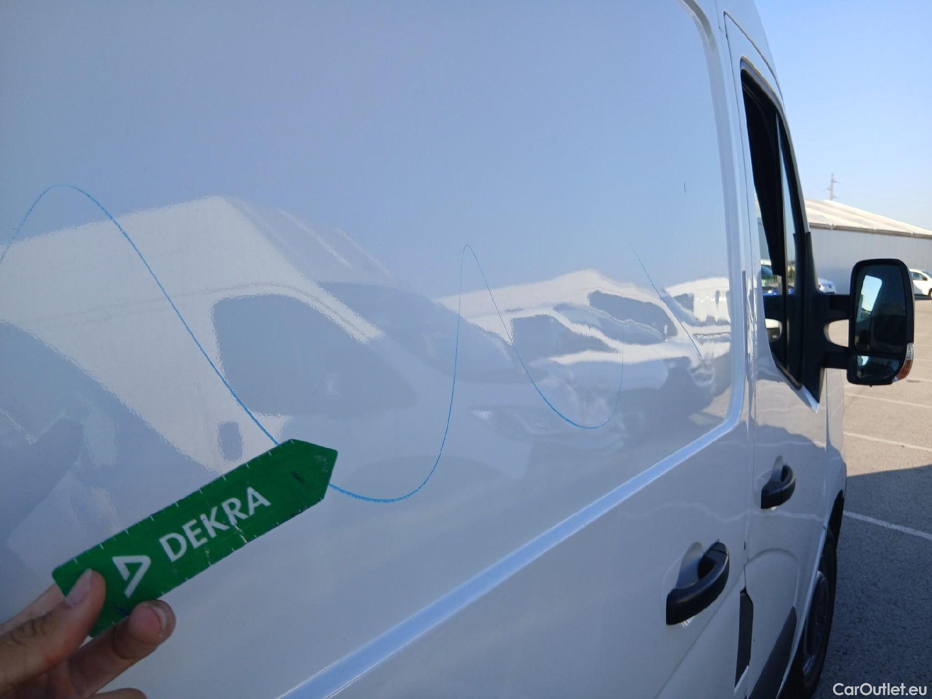  Renault  Master RENAULT  / 2019 / 4P / furgón Furgón T L3H3 3500 Bl dCi 99kW (135CV) #47