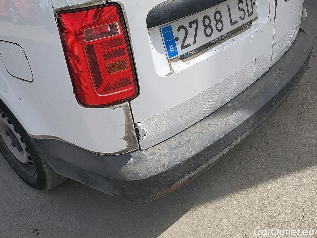  Volkswagen  Caddy VOLKSWAGEN  / 2015 / 4P / furgón derivado de turismo ABT e- Maxi Furgón #28