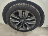  Volkswagen  Arteon Volkswagen  Shooting Brake 2.0 TSI 190KM DSG 7 Elegance 5d #12