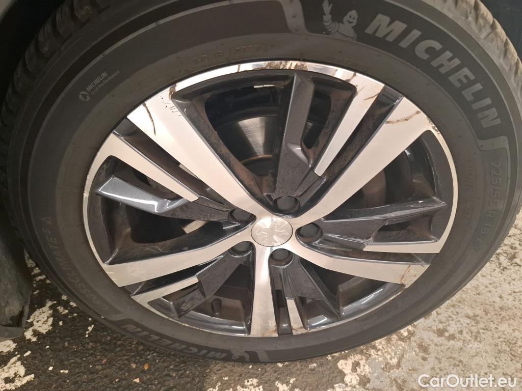  Peugeot  3008  Allure Business 1.2 PureTech 130CV BVA8 E6dT #36