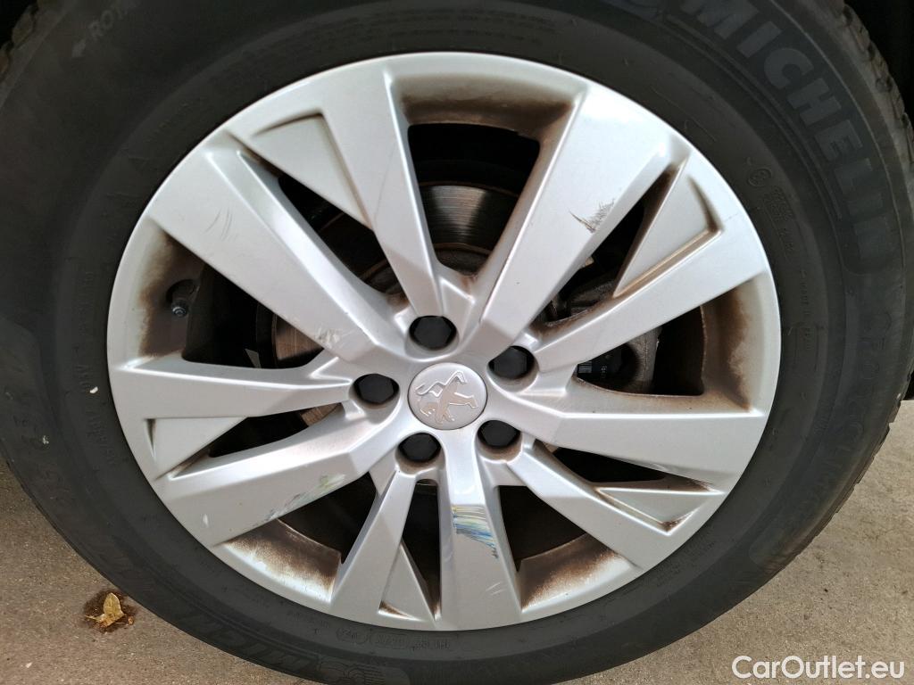  Peugeot  5008  Active Business 1.2 PureTech 130CV BVA8 E6dT #67