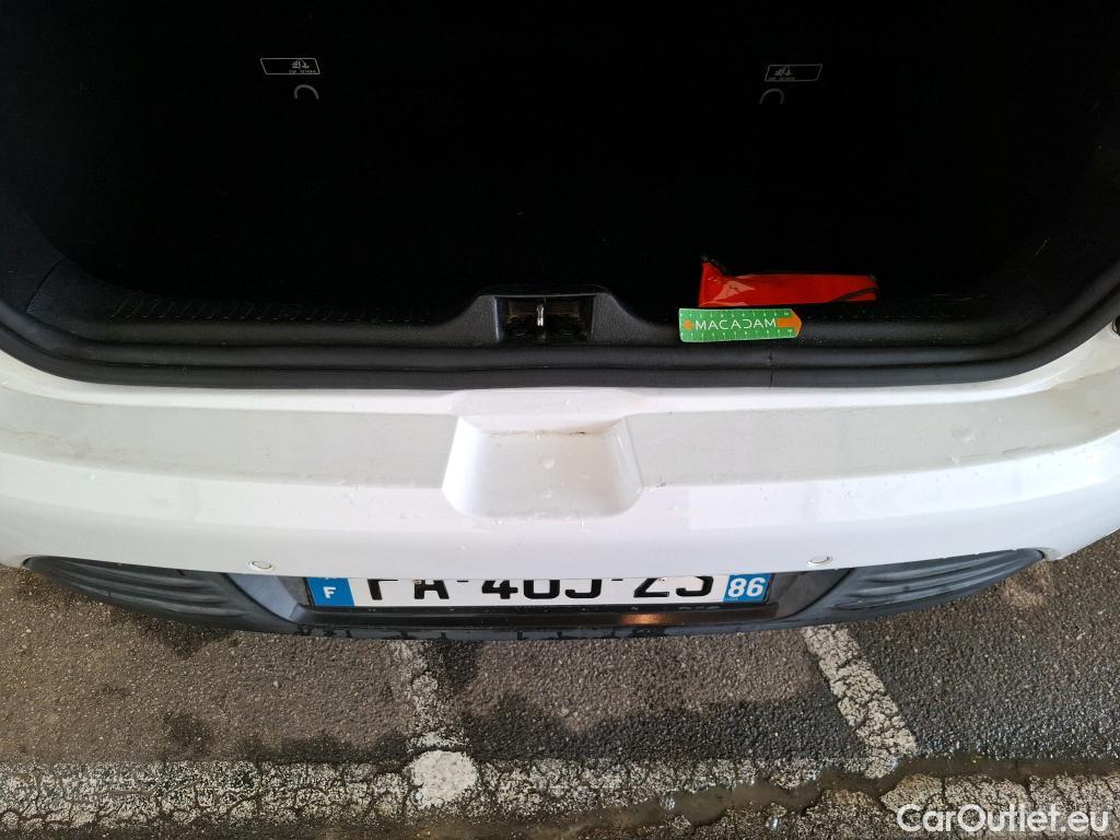  Renault  Clio  IV Business 0.9 TCe 90CV BVM5 E6 #45