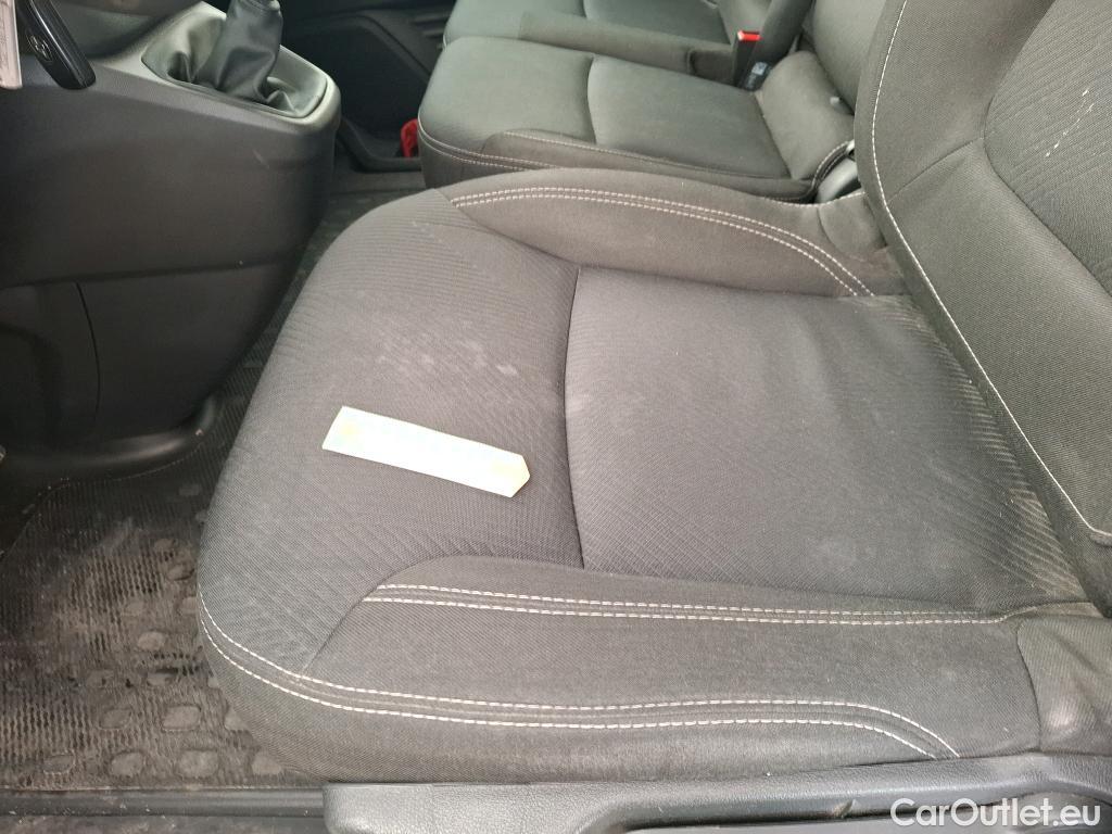  Renault  Trafic  Fourgon L2H1 3T Grand Confort 2.0 dCi 130CV BVM6 E6d #24