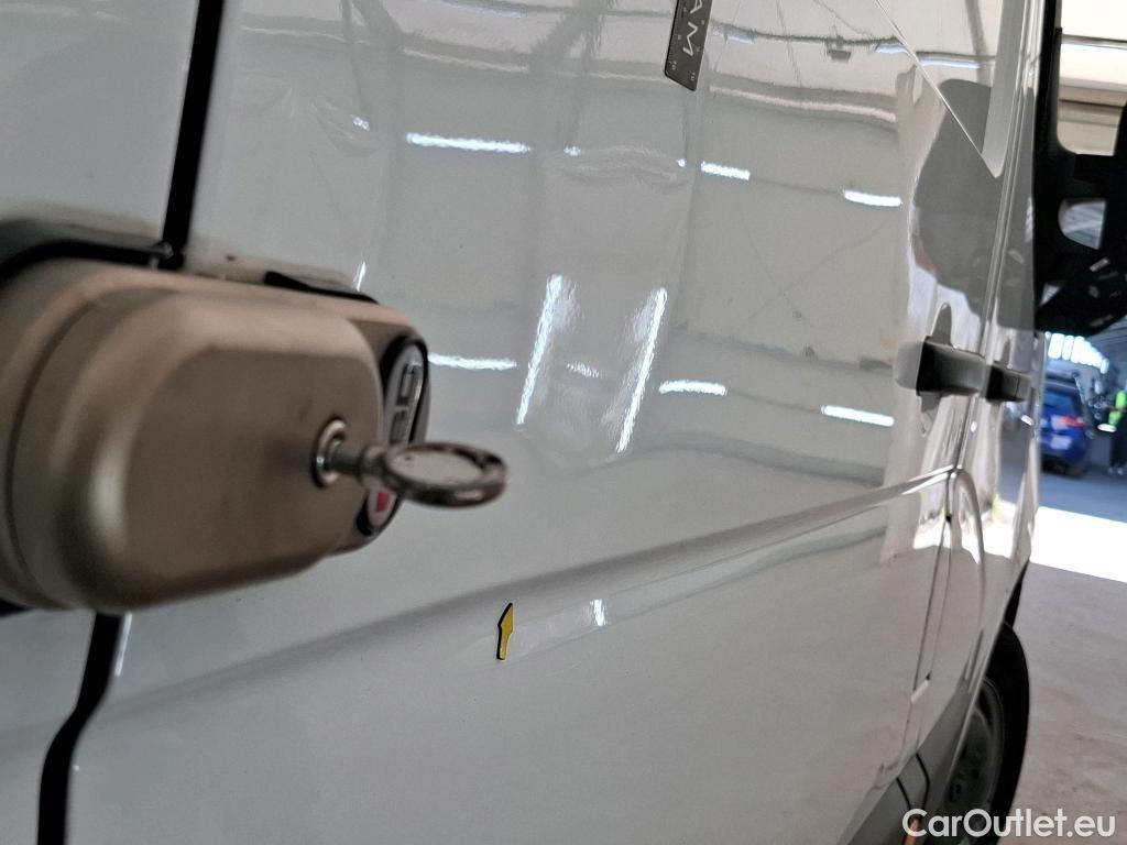  Renault  Master RENAULT  / 2019 / 4P / Fourgon tôlé FG Tr GCF F3500 L3H2 dCi 135 #10
