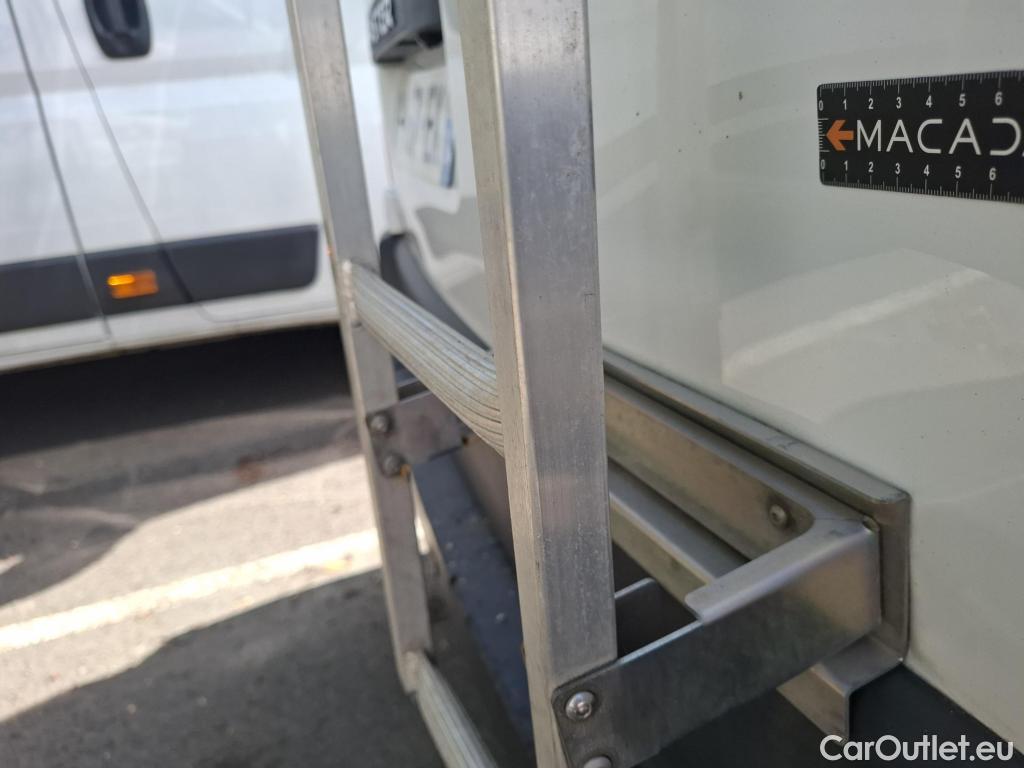  Renault  Master RENAULT  / 2019 / 4P / Fourgon tôlé FG Tr GCF F3500 L3H2 dCi 135 #60
