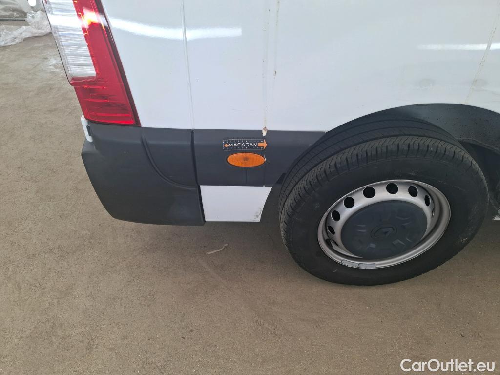  Renault  Master RENAULT  / 2019 / 4P / Fourgon tôlé FG Tr GCF F3500 L3H2 dCi 135 #118