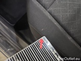  Volkswagen  Golf  2.0 TDI SCR 85kW Life Variant #22