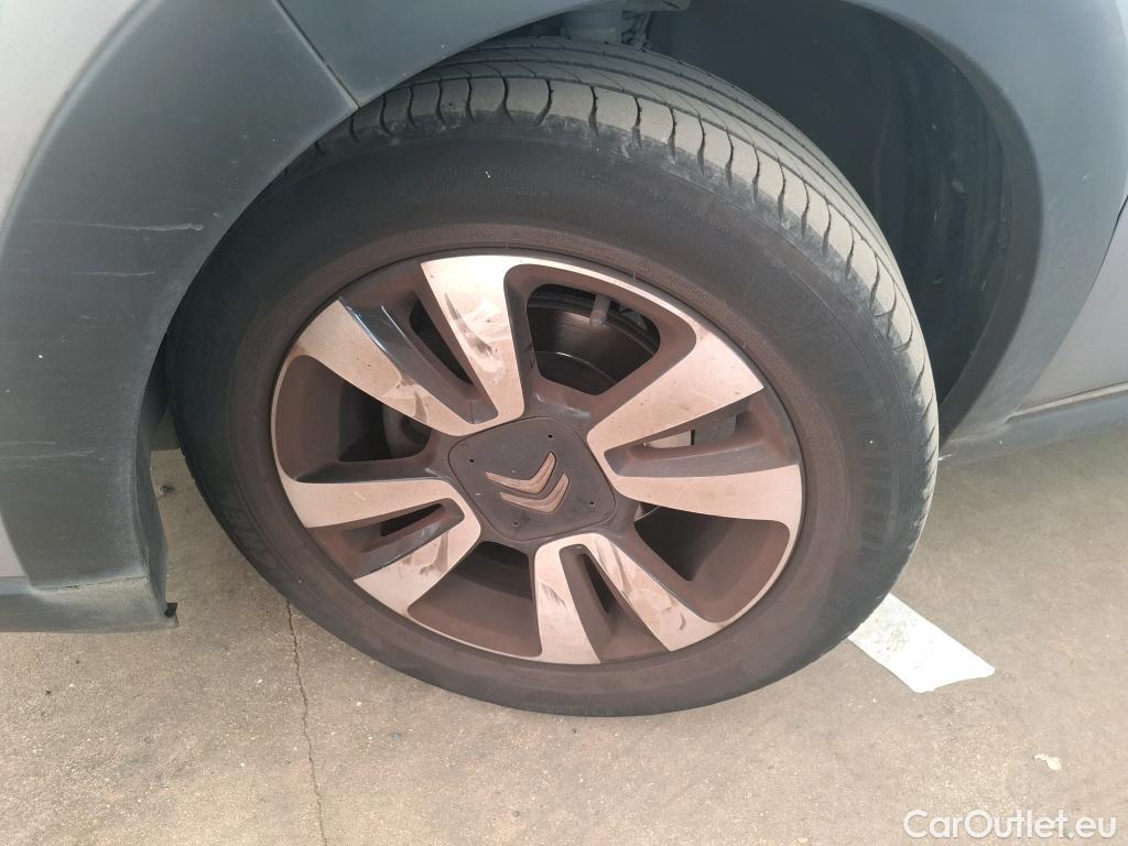  Citroen  C3  Shine Business 1.2 PureTech 80CV BVM5 E6d #18