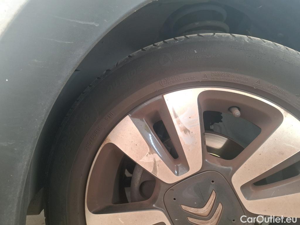  Citroen  C3  Shine Business 1.2 PureTech 80CV BVM5 E6d #22