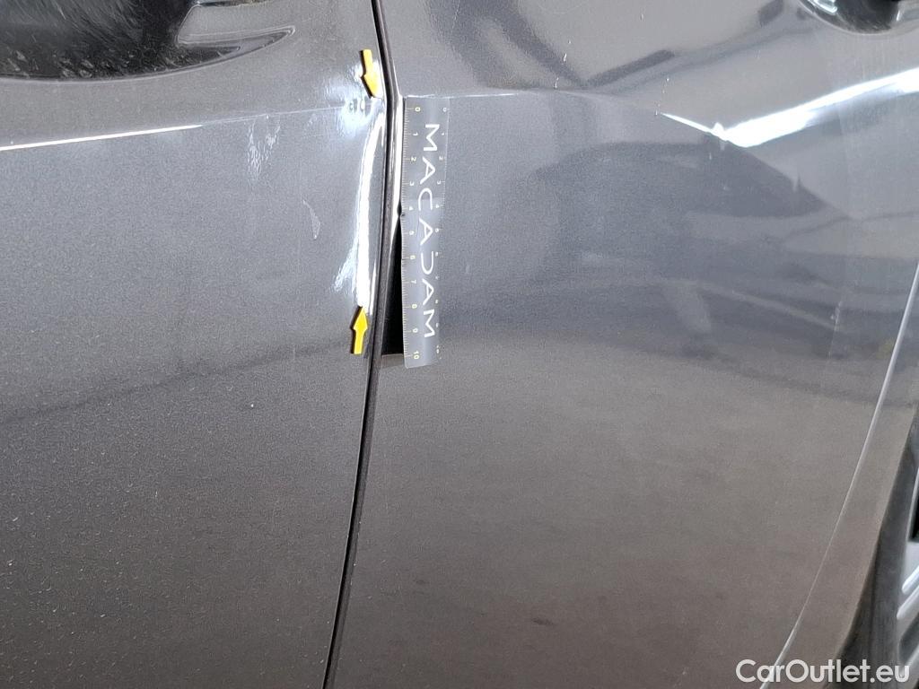  Peugeot  208 PEUGEOT  / 2019 / 5P / Berline Puretech 75 S&S Active Business #13