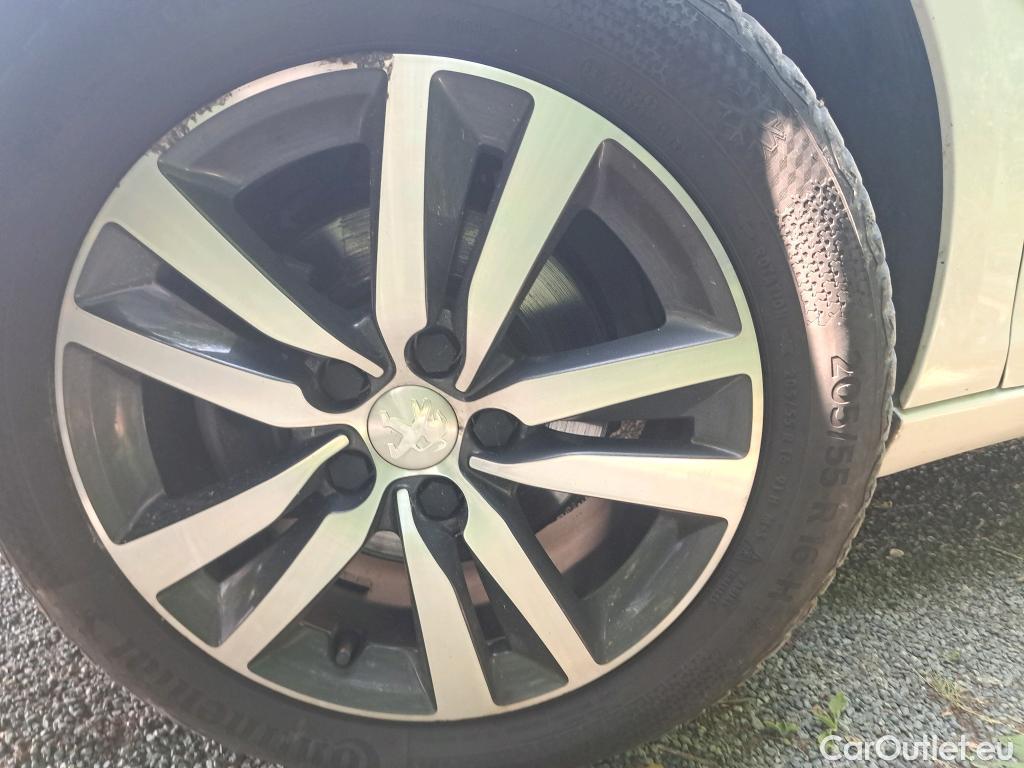  Peugeot  308  Allure Business 1.2 PureTech 130CV BVA8 E6d #44