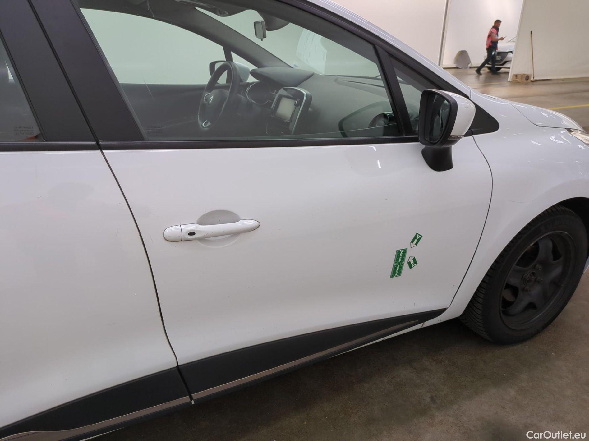  Renault  Clio  IV Business 0.9 TCe 90CV BVM5 E6 #43