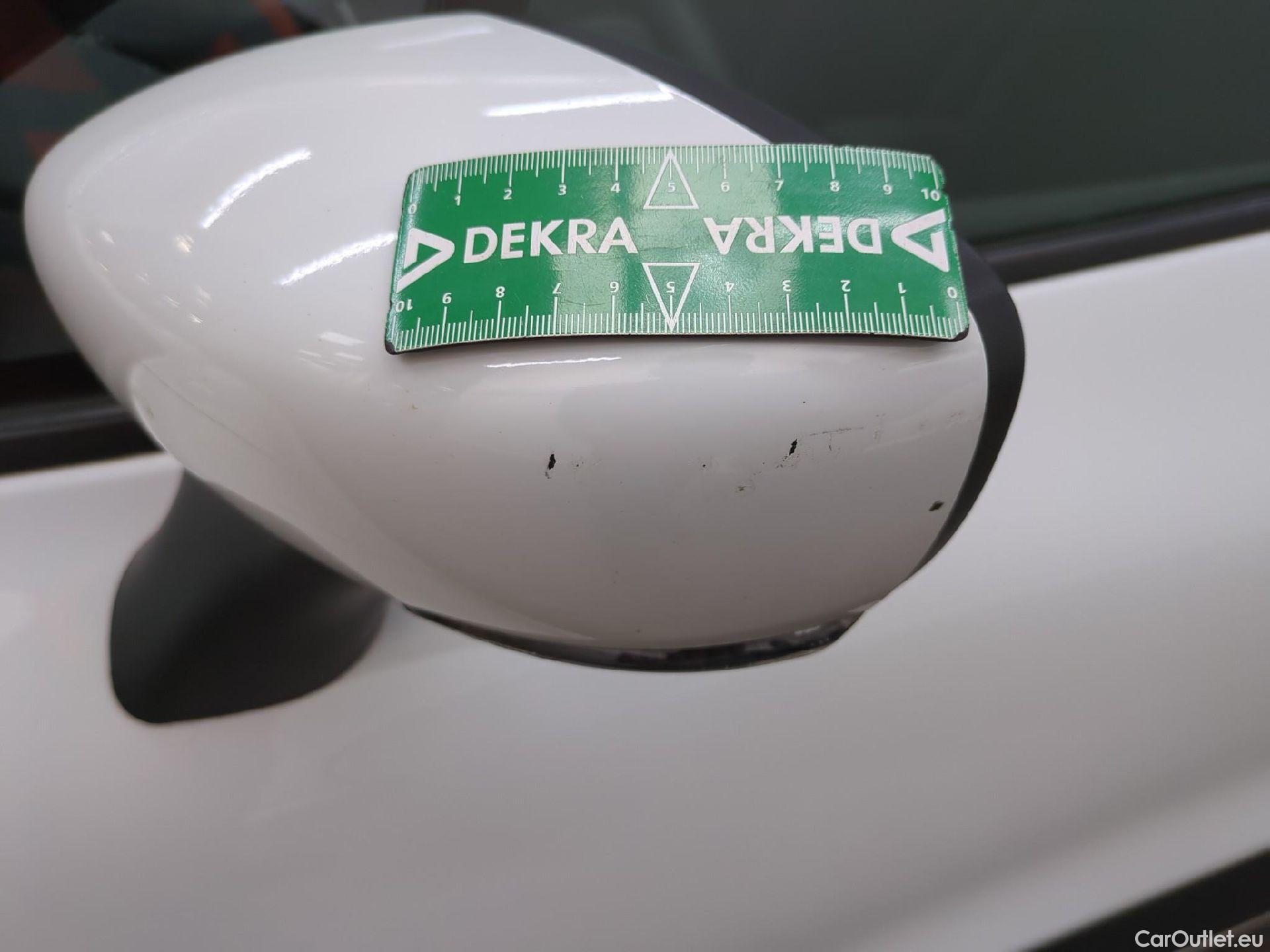  Renault  Clio  IV Business 0.9 TCe 90CV BVM5 E6 #27