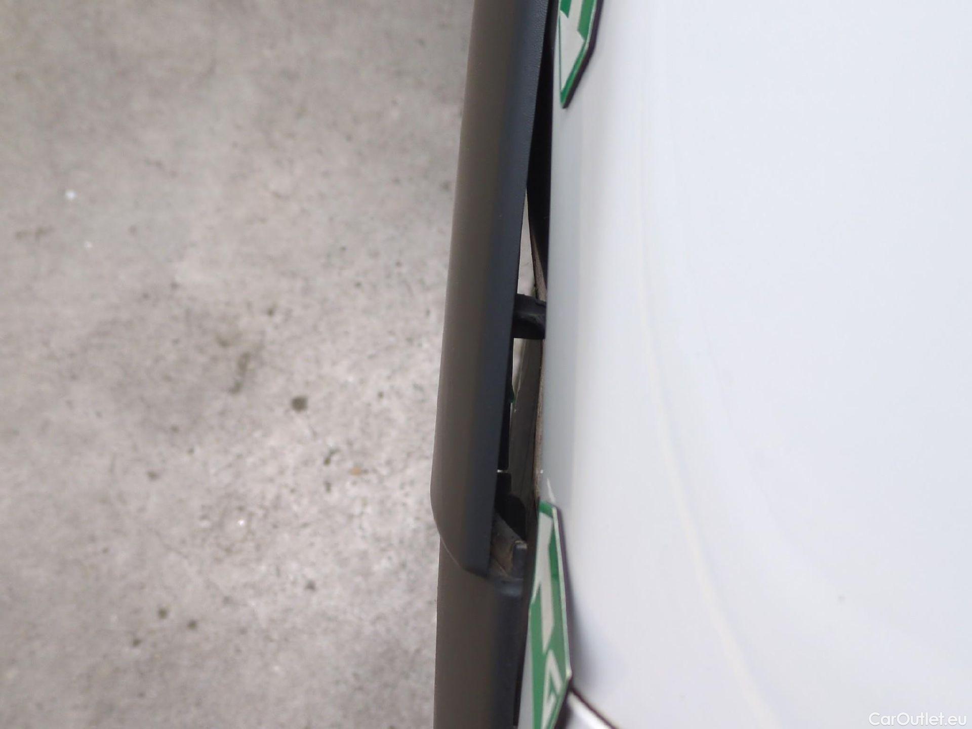  Citroen  C3 CITROEN  Société / 2020 / 5P / Berline / VU PureTech 83 S&S BVM Feel Nav #26