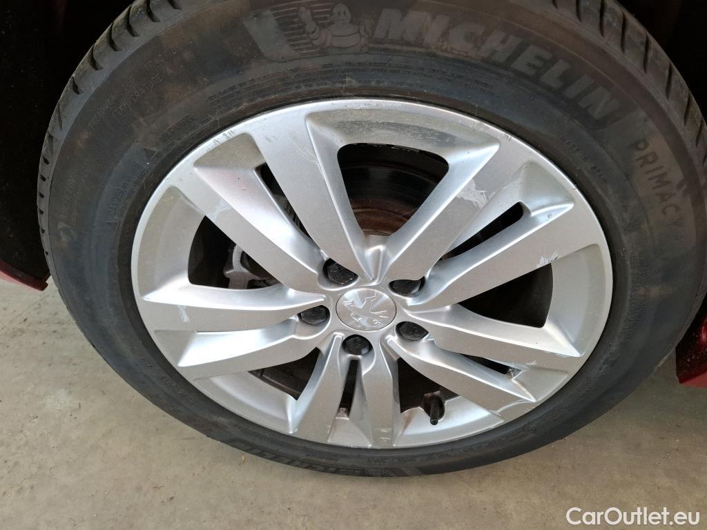  Peugeot  308  Active Business 1.2 PureTech 110CV BVM6 E6d #10