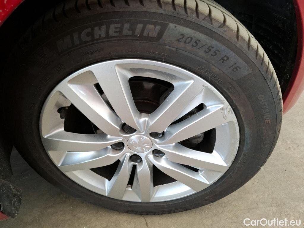  Peugeot  308  Active Business 1.2 PureTech 110CV BVM6 E6d #16