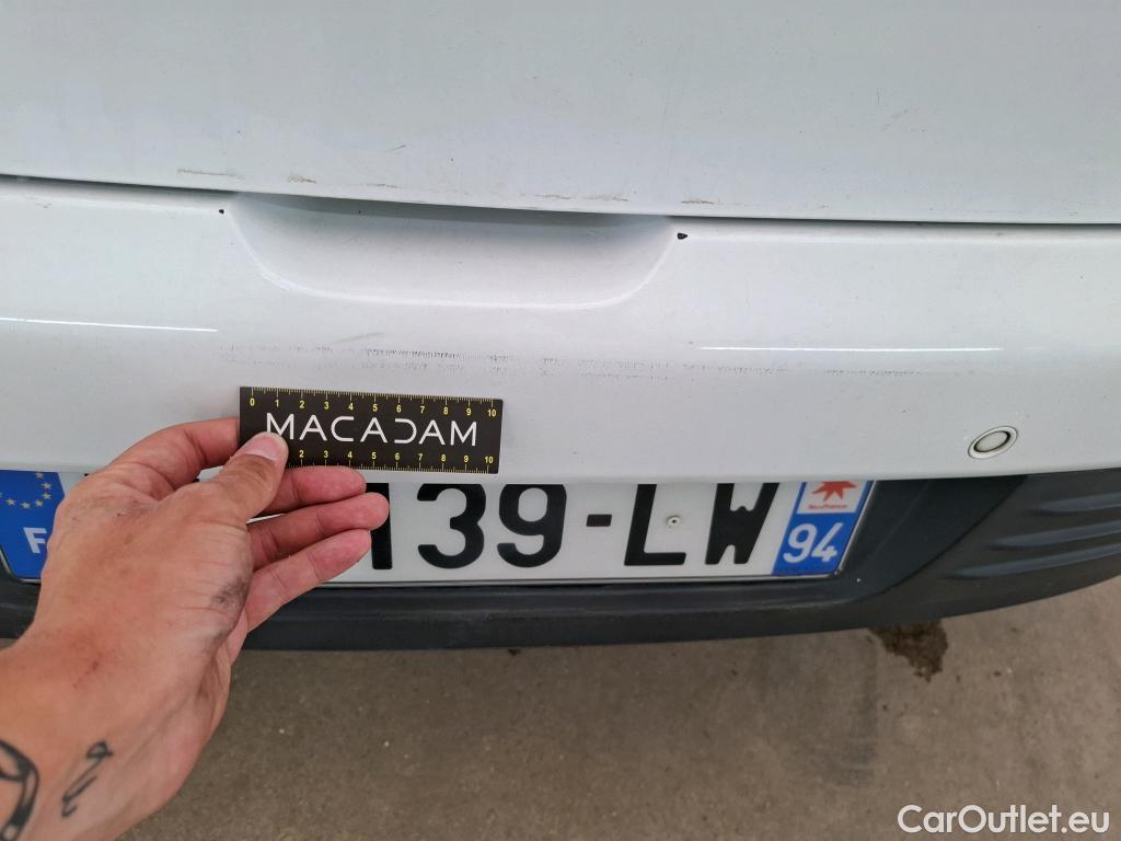  Renault  Clio  IV Business 0.9 TCe 90CV BVM5 E6 #19