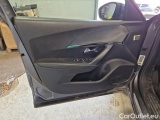  Peugeot  2008 PEUGEOT  / 2019 / 5P / CROSSOVER BLUEHDI 130 EAT8 ALLURE S/S AUT. #110