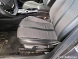  Peugeot  2008 PEUGEOT  / 2019 / 5P / CROSSOVER BLUEHDI 130 EAT8 ALLURE S/S AUT. #114