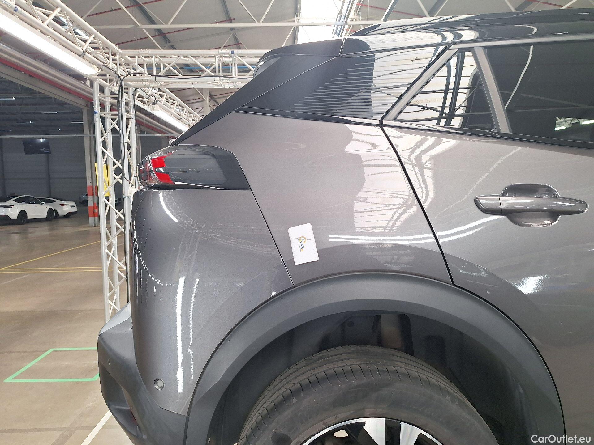  Peugeot  2008 Peugeot,  '19, Peugeot  1.2 Puretech 96kW S&S GT 5d #7