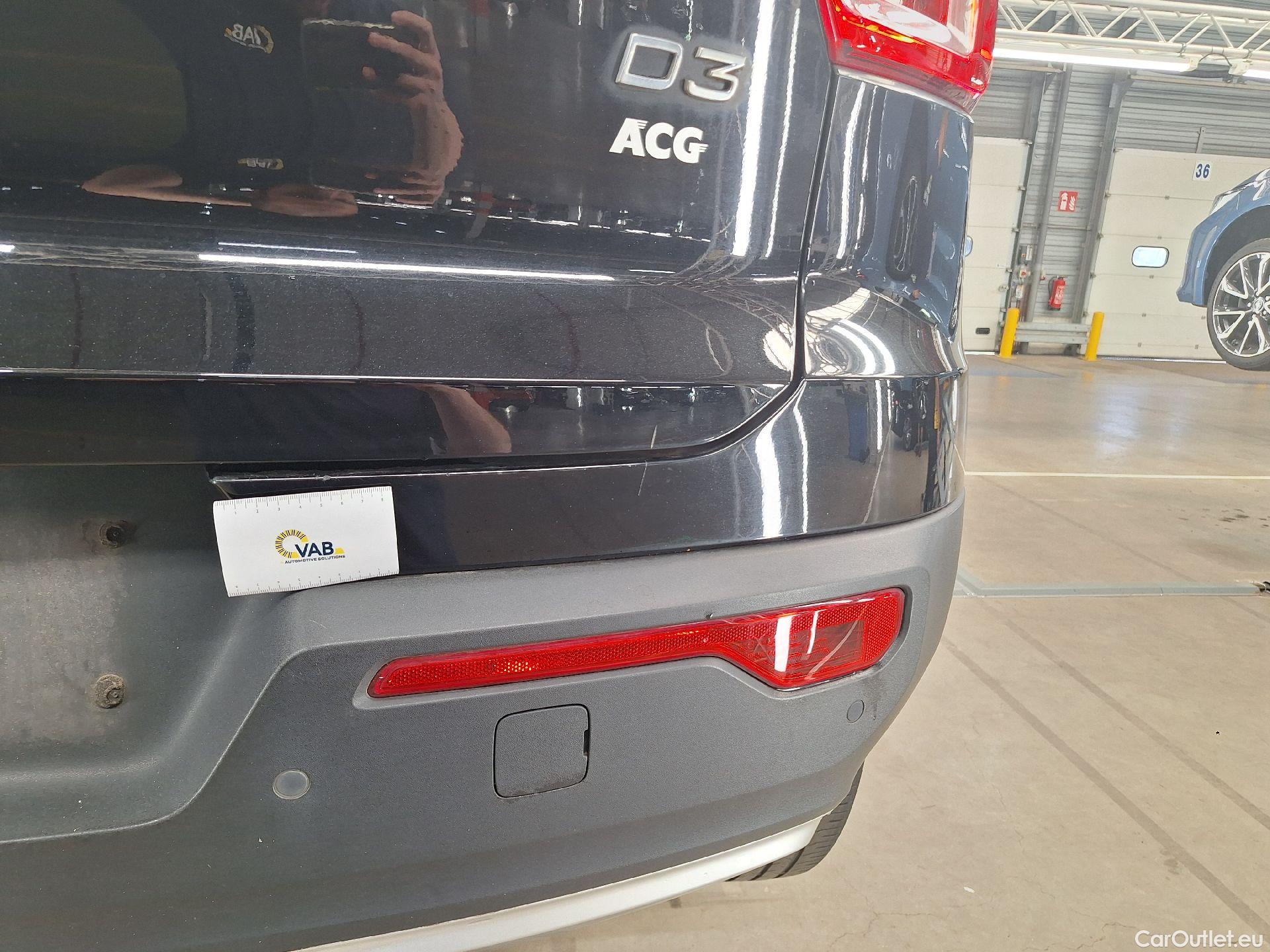  Volvo  XC 40 Volvo, XC40 '17, Volvo XC40 D3 Momentum Pro 5d #11