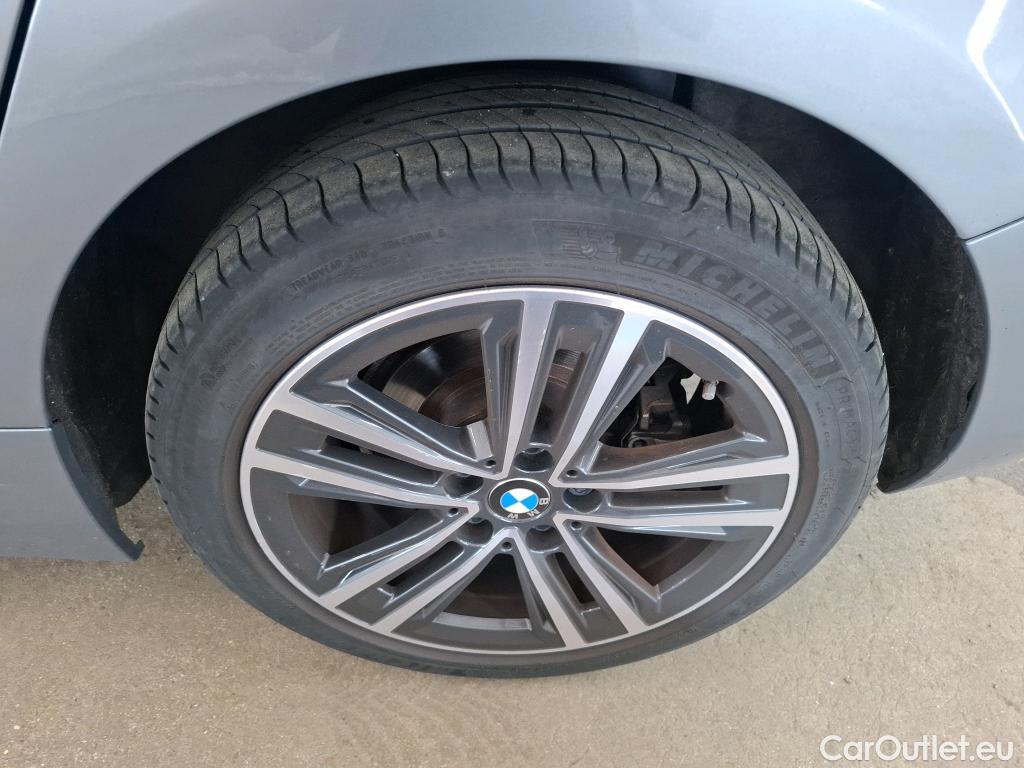  Bmw  Serie 1 BMW Série 1 / 2019 / 5P / Berline 116i DKG7 Business Design #13