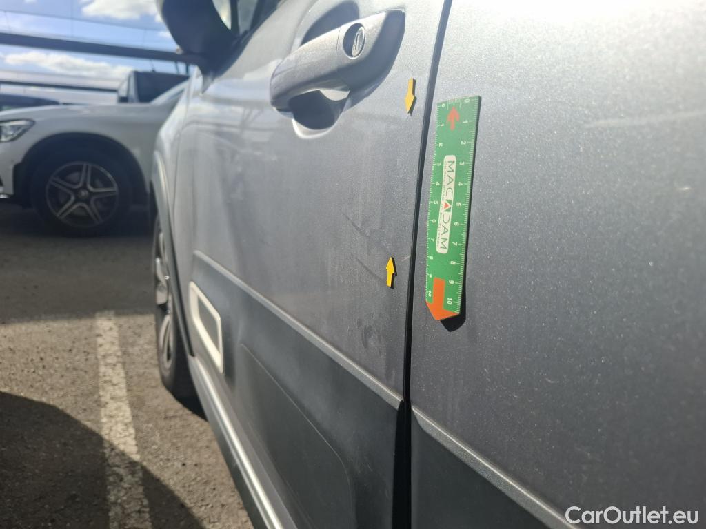  Citroen  C3  Shine Business 1.2 PureTech 110CV BVA6 E6d #4