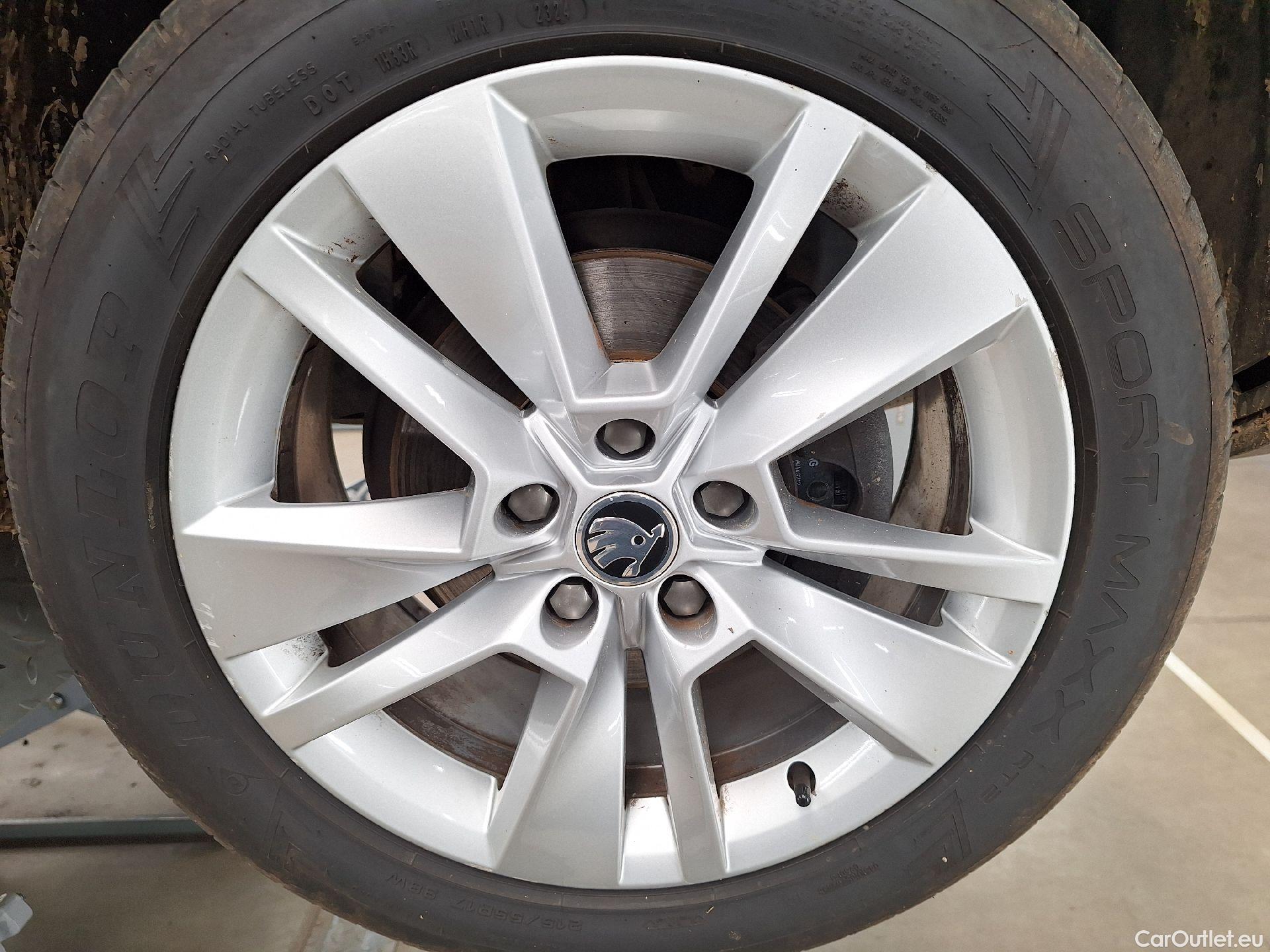 Skoda  Karoq Skoda,  '17, Skoda  1.5 TSI 110kW Style 5d #33