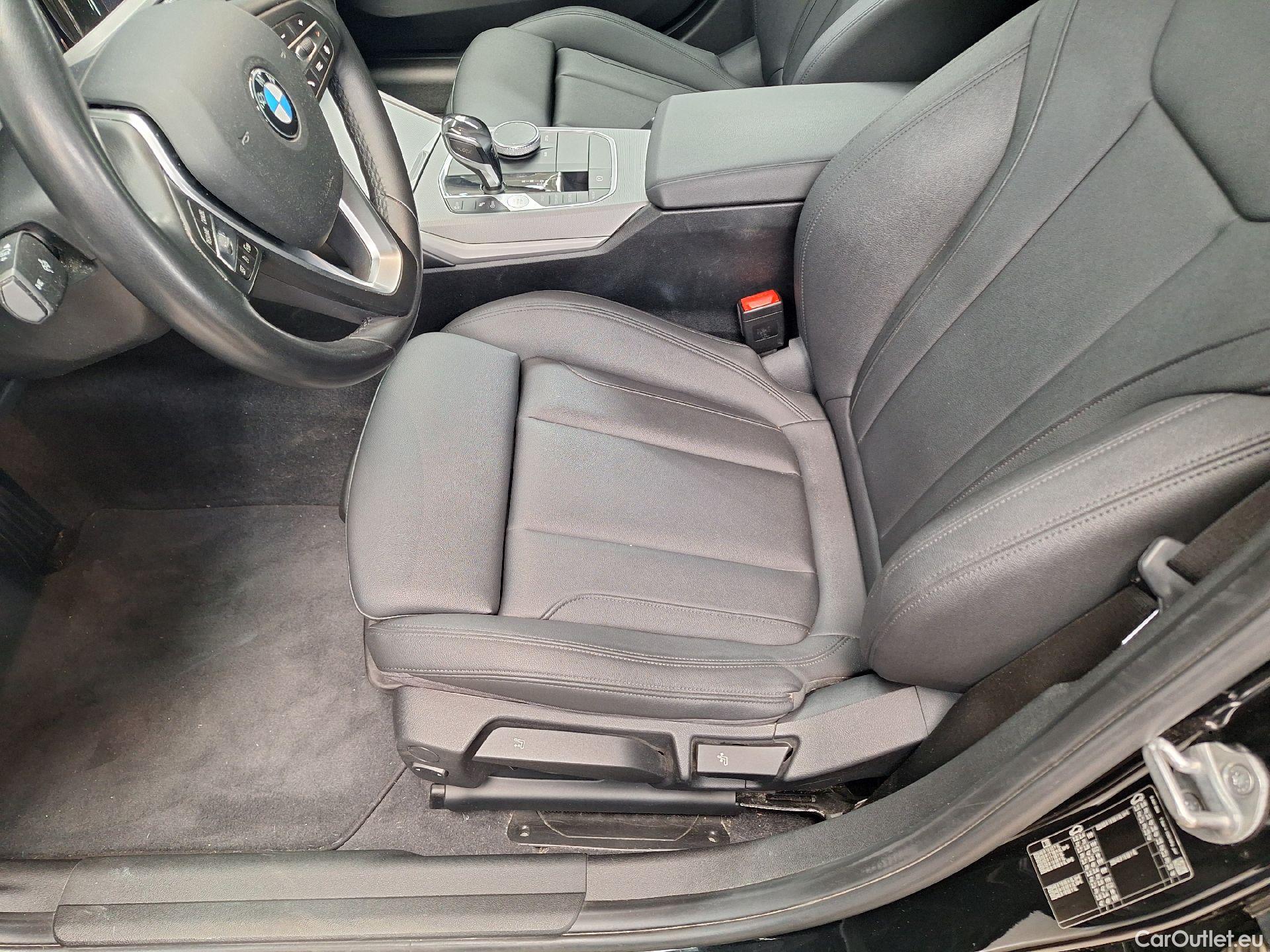  Bmw  Serie 3 BMW, 3-serie Touring '18, BMW 3 Reeks Touring 318dA (100 kW) 5d #4