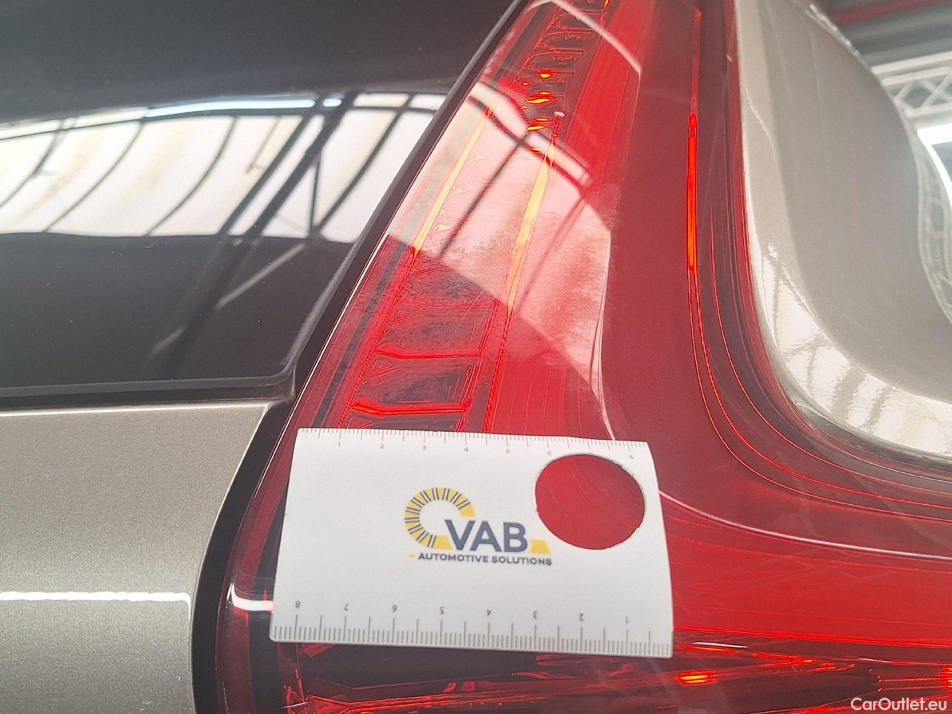  Volvo  XC 40 Volvo, XC40 '17, Volvo XC40 T5 Recharge Geartronic Inscription 5d #41