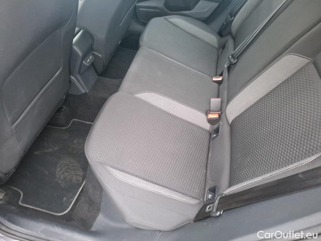  Volkswagen  Taigo  Life Business 1.0 TSI 110CV BVA7 E6d #6
