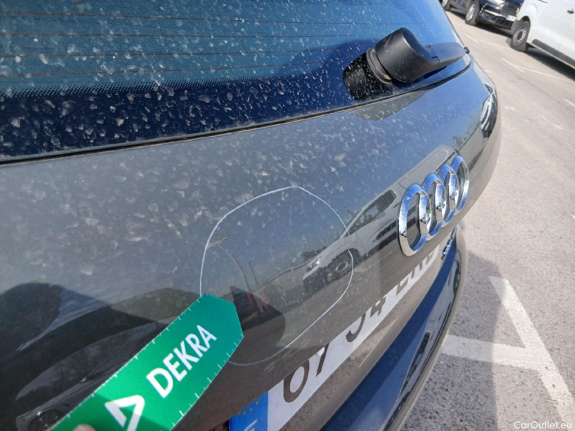  Audi  A1 Sportback AUDI A1 / 2018 / 5P / berlina con portón Sportback Adrenalin 30 TFSI 81kW (110CV)(SP) #31