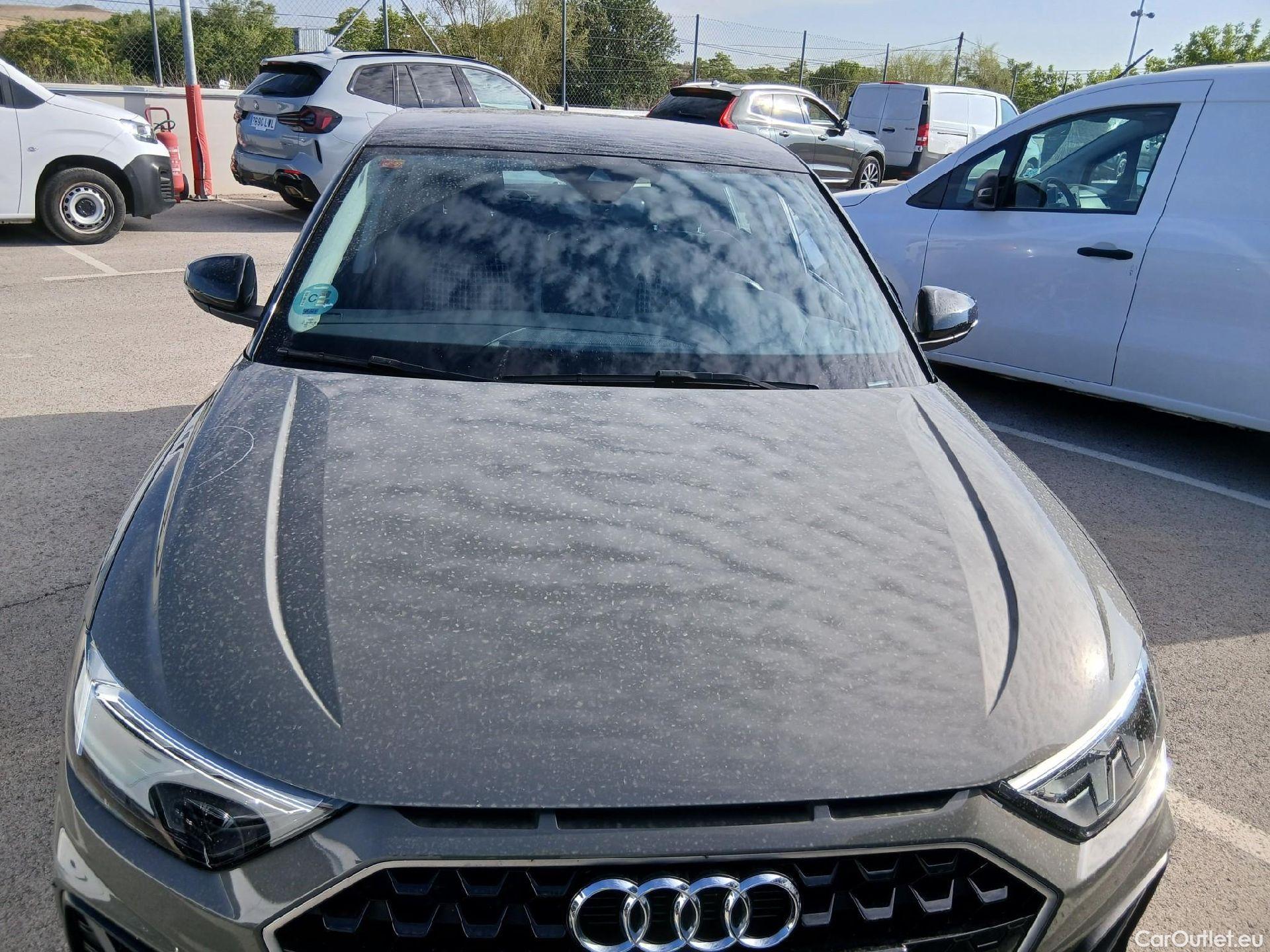  Audi  A1 Sportback AUDI A1 / 2018 / 5P / berlina con portón Sportback Adrenalin 30 TFSI 81kW (110CV)(SP) #5