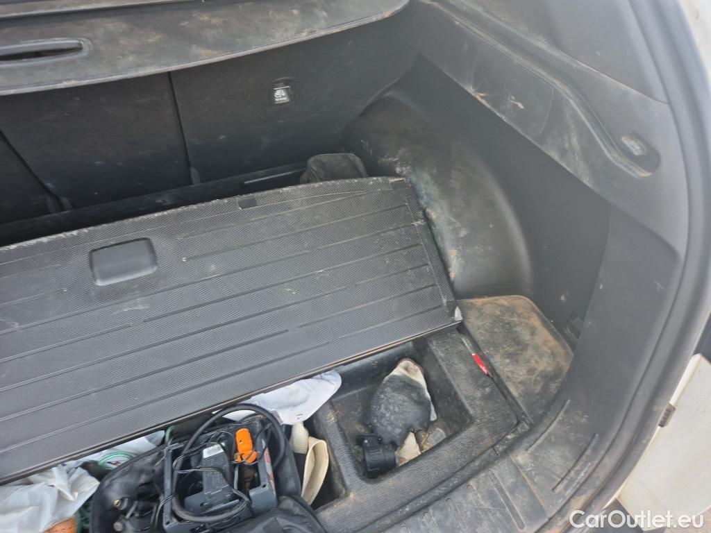  Hyundai  Tucson HYUNDAI  / 2020 / 5P / todoterreno 1.6 CRDI 100kW (136CV) 48V Maxx DCT 4x4 #24