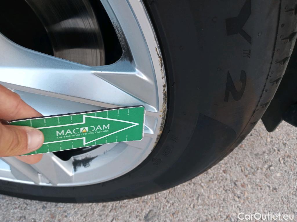  Audi  Q5 AUDI  / 2020 / 5P / todoterreno S Line 50 TFSI e quattro-ultra #9