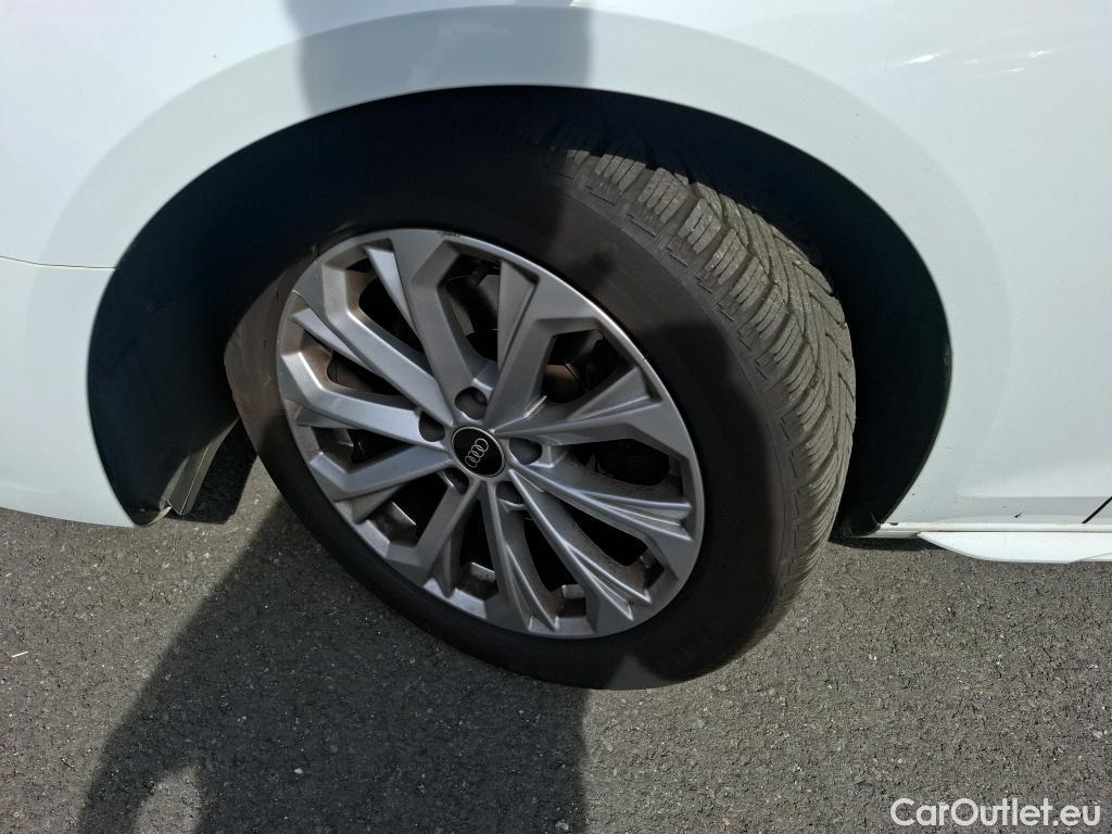  Audi  A4 AUDI  Avant / 2019 / 5P / Break 35 TFSI 150 Design #21