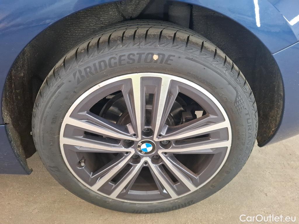  Bmw  Serie 1 BMW Série 1 / 2019 / 5P / Berline 1.5 118I DKG7 Business Design #3