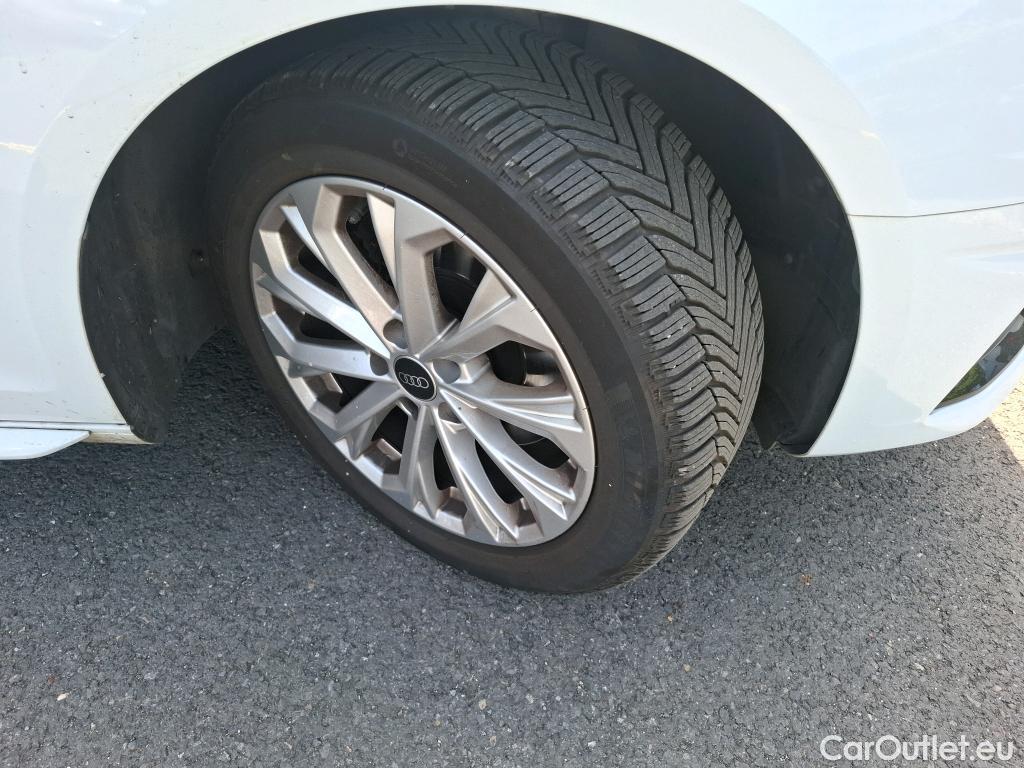  Audi  A4 AUDI  Avant / 2019 / 5P / Break 35 TFSI 150 Design #3