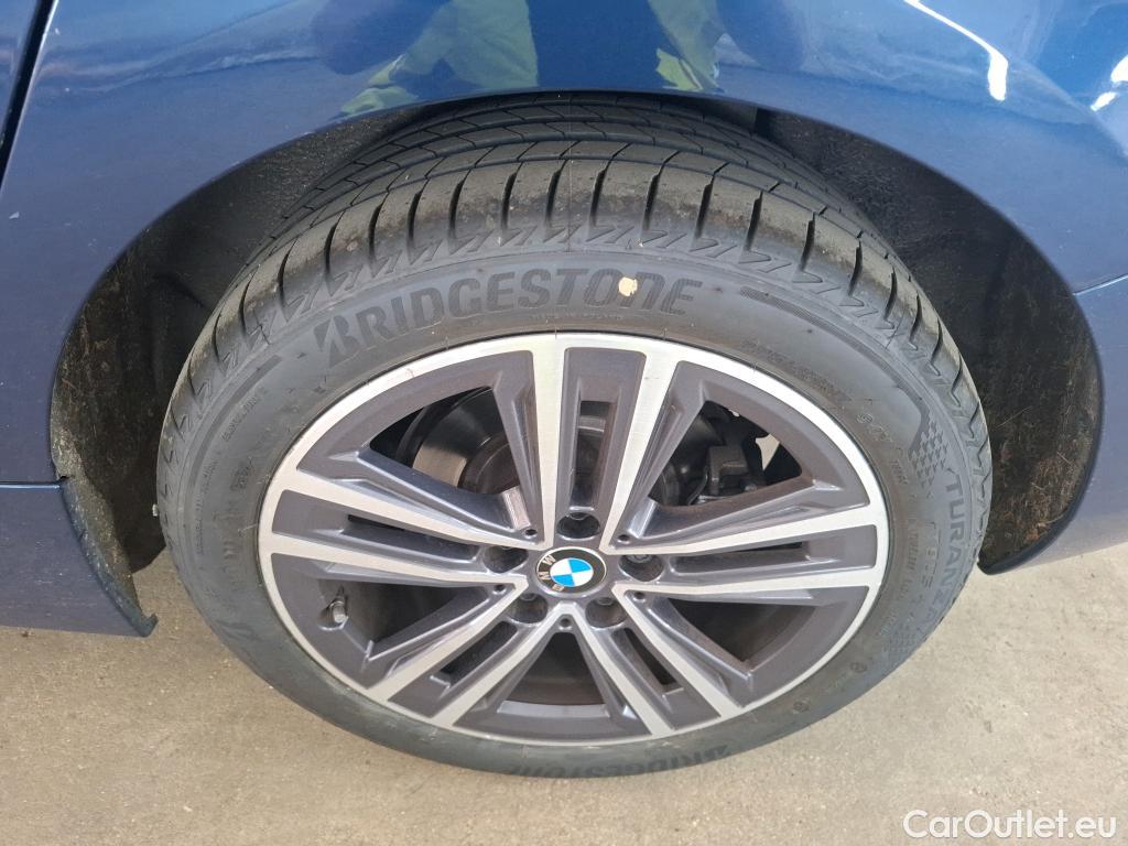  Bmw  Serie 1 BMW Série 1 / 2019 / 5P / Berline 1.5 118I DKG7 Business Design #2