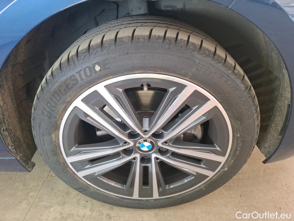  Bmw  Serie 1 BMW Série 1 / 2019 / 5P / Berline 1.5 118I DKG7 Business Design #7