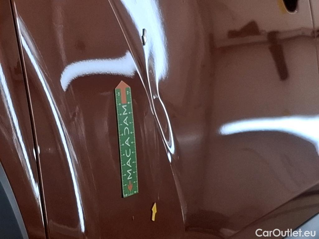  Citroen  C4  Berline Live Pack Business 1.2 PureTech 100CV BVM6 E6d #4