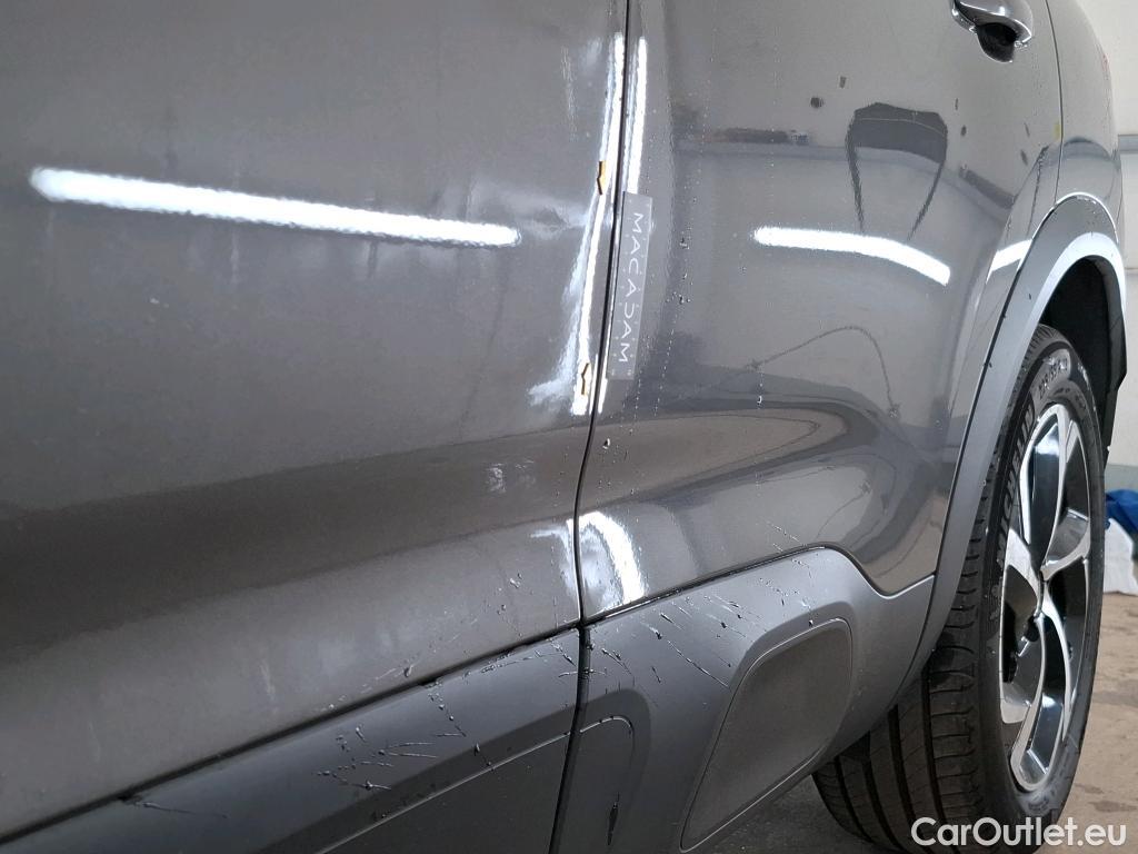  Citroen  C5 Aircross CITROEN  / 2018 / 5P / SUV PureTech 130 S&S EAT8 Shine #2