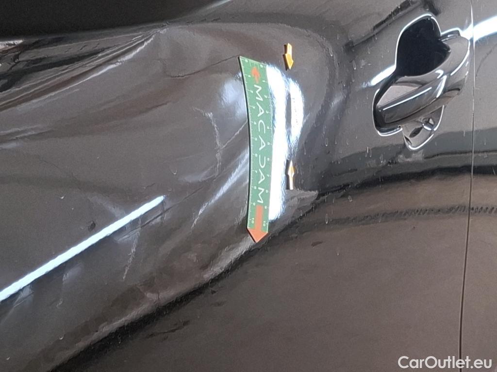  Citroen  C4  X Shine 1.2 PureTech 130CV BVA8 6E #2