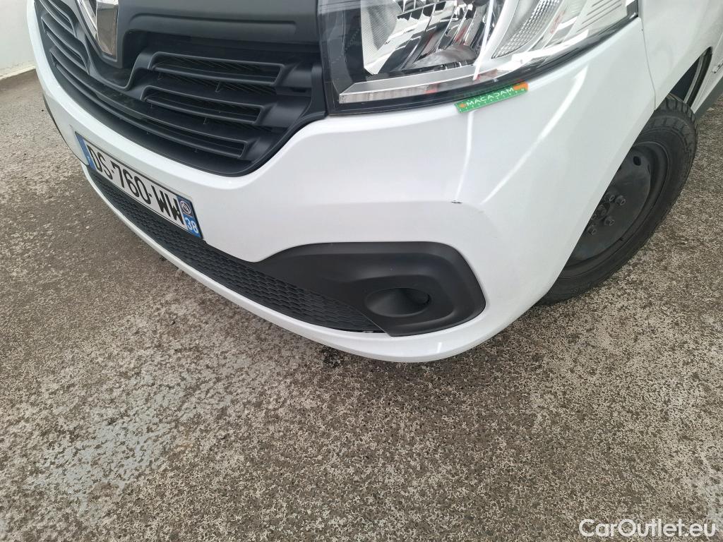  Renault  Trafic RENAULT  4p Combi Zen L1 dCi 115 #12