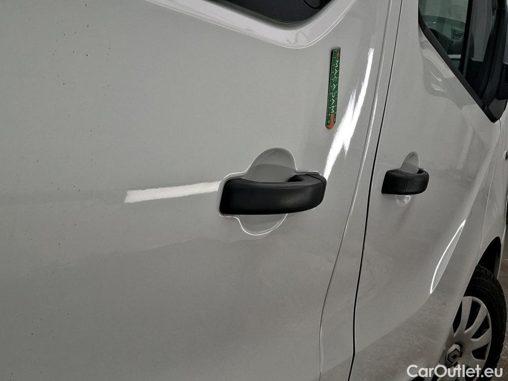  Renault  Trafic RENAULT  4p Combi Zen L1 dCi 115 #9