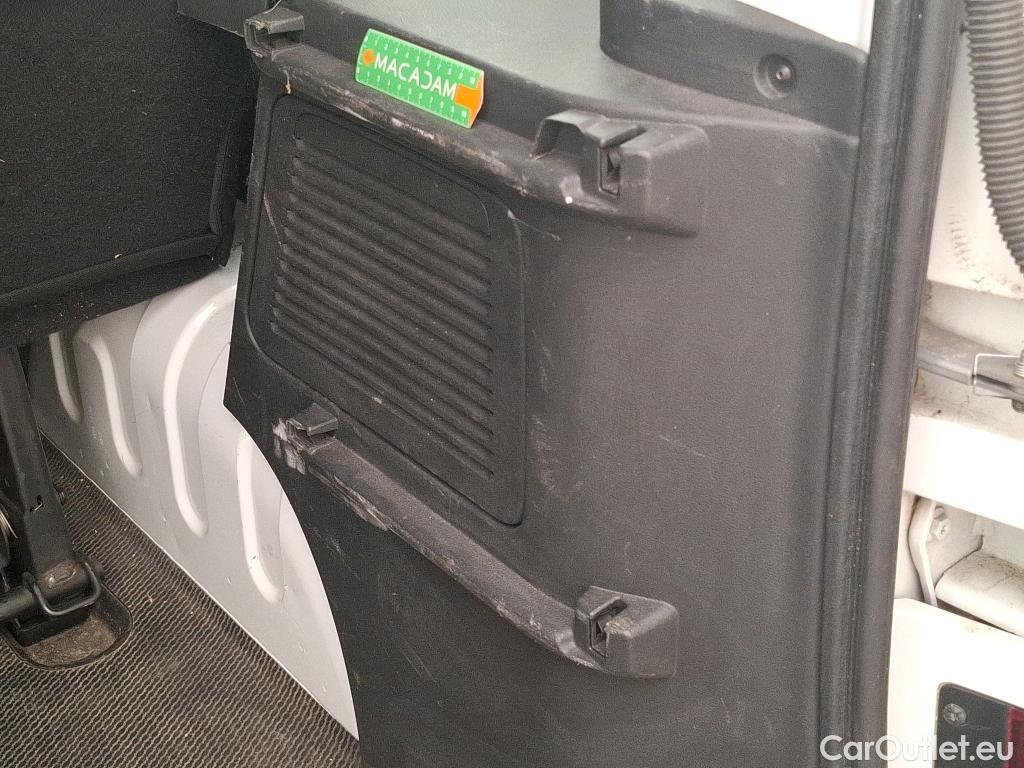  Renault  Trafic RENAULT  4p Combi Zen L1 dCi 115 #6